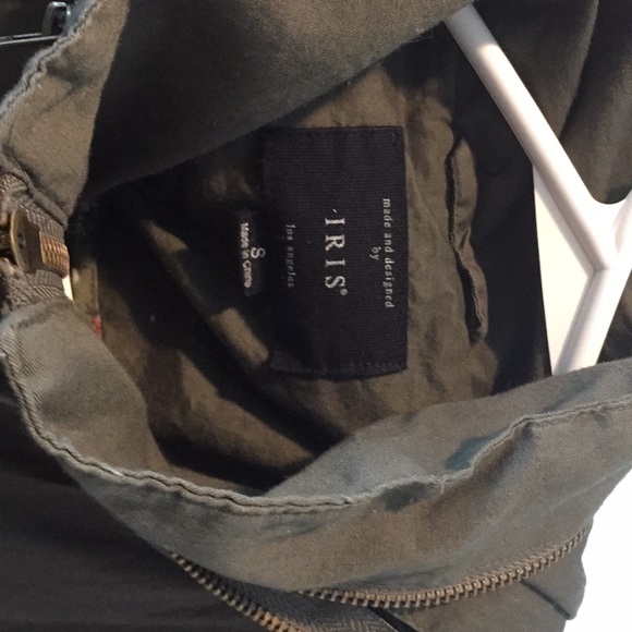 Green jacket - Picture 3 of 3